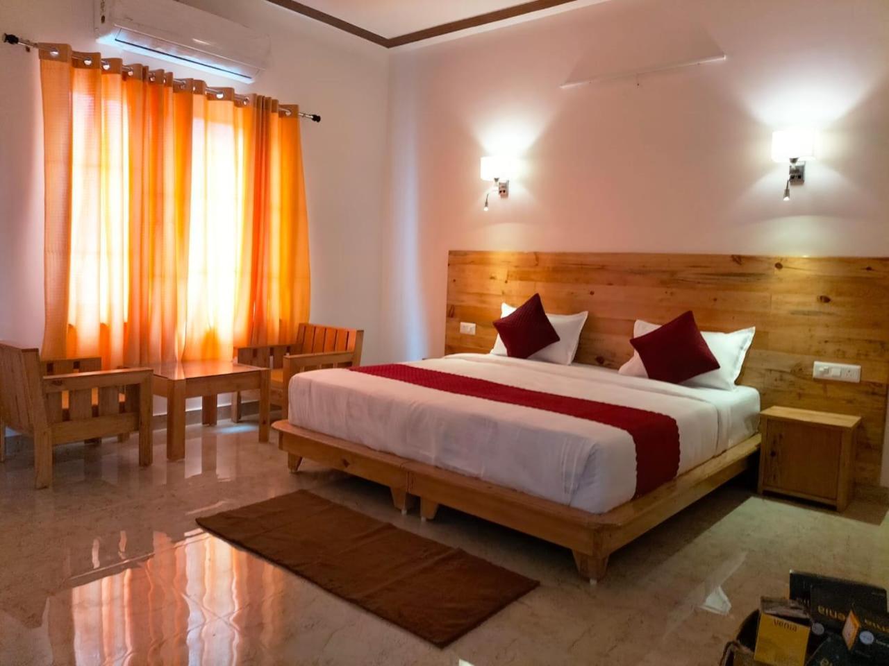 Panchakarma Retreat - Earth Roots Ayurveda Villa ริชิเคช ภายนอก รูปภาพ