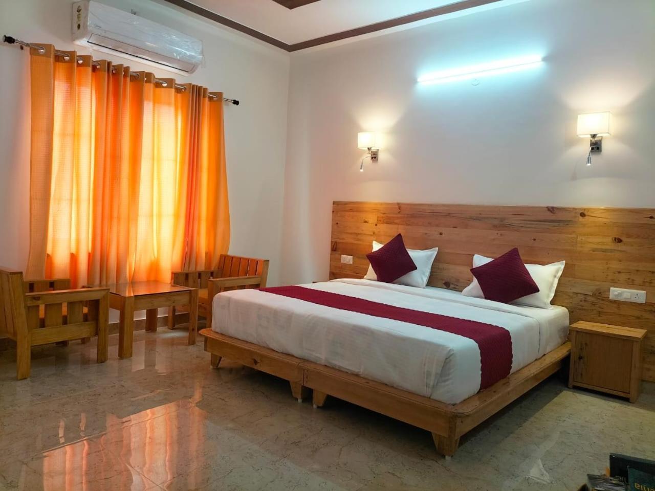 Panchakarma Retreat - Earth Roots Ayurveda Villa ริชิเคช ภายนอก รูปภาพ